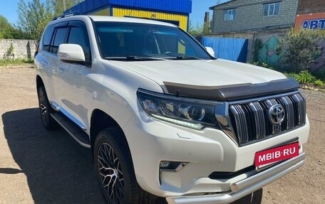 Toyota Land Cruiser Prado 150 рестайлинг 2, 2018 год, 6 000 000 рублей, 4 фотография