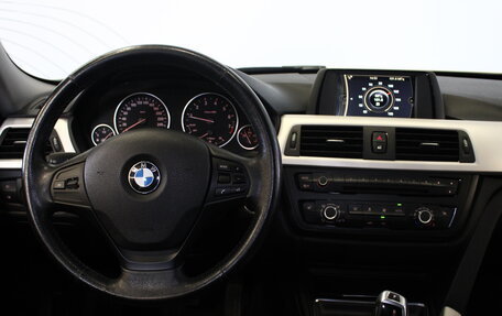 BMW 3 серия, 2013 год, 1 497 000 рублей, 11 фотография