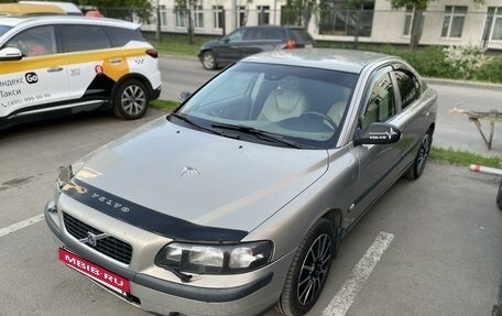 Volvo S60 III, 2002 год, 385 000 рублей, 4 фотография