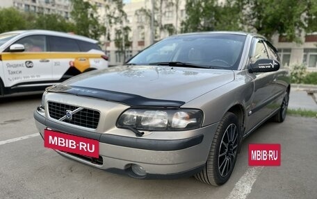 Volvo S60 III, 2002 год, 385 000 рублей, 3 фотография