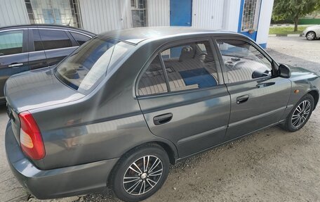 Hyundai Accent II, 2009 год, 450 000 рублей, 2 фотография