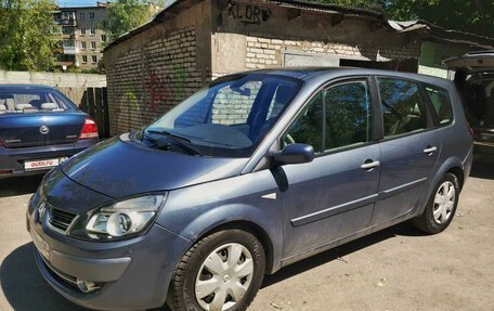 Renault Scenic III, 2009 год, 650 000 рублей, 2 фотография