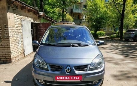 Renault Scenic III, 2009 год, 650 000 рублей, 3 фотография