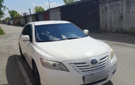 Toyota Camry, 2007 год, 900 000 рублей, 2 фотография