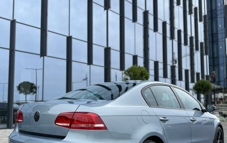 Volkswagen Passat B7, 2011 год, 1 230 000 рублей, 10 фотография