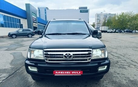 Toyota Land Cruiser 100 рестайлинг 2, 2003 год, 1 950 000 рублей, 4 фотография