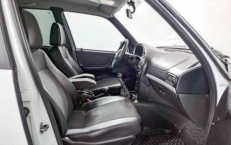 Chevrolet Niva I рестайлинг, 2013 год, 616 000 рублей, 11 фотография