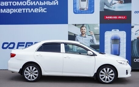 Toyota Corolla, 2011 год, 1 325 000 рублей, 5 фотография