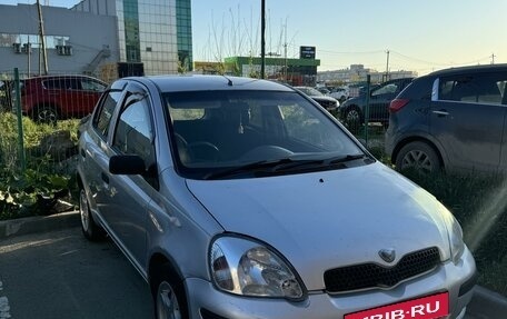 Toyota Vitz, 2002 год, 400 000 рублей, 2 фотография