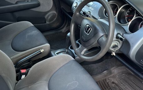 Honda Fit III, 2003 год, 420 000 рублей, 10 фотография