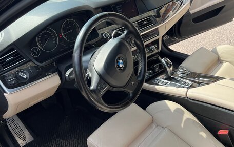 BMW 5 серия, 2011 год, 2 750 000 рублей, 14 фотография