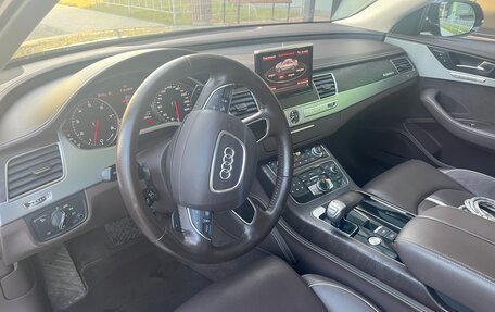 Audi A8, 2011 год, 1 700 000 рублей, 7 фотография