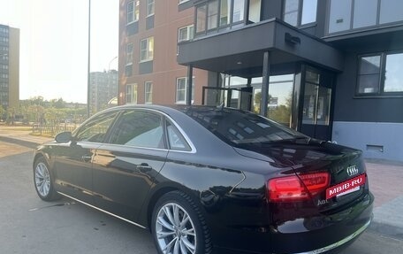 Audi A8, 2011 год, 1 700 000 рублей, 8 фотография