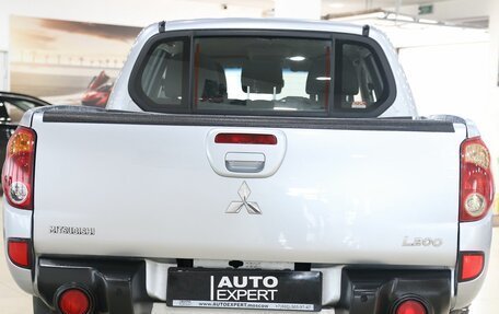 Mitsubishi L200 IV рестайлинг, 2010 год, 999 000 рублей, 13 фотография