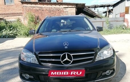 Mercedes-Benz C-Класс, 2009 год, 1 500 000 рублей, 2 фотография