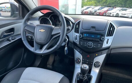 Chevrolet Cruze II, 2014 год, 929 000 рублей, 18 фотография