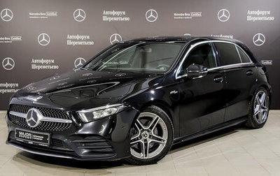 Mercedes-Benz A-Класс, 2018 год, 3 050 000 рублей, 1 фотография