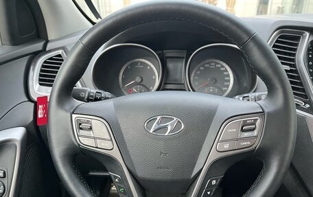 Hyundai Santa Fe III рестайлинг, 2013 год, 1 800 000 рублей, 15 фотография