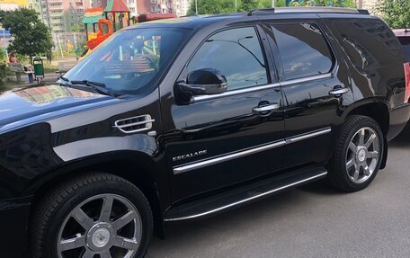 Cadillac Escalade III, 2010 год, 2 550 000 рублей, 5 фотография