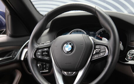 BMW 5 серия, 2017 год, 3 998 900 рублей, 13 фотография