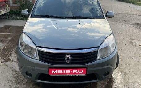 Renault Sandero I, 2012 год, 610 000 рублей, 1 фотография