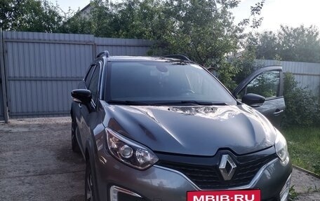 Renault Kaptur I рестайлинг, 2018 год, 1 630 000 рублей, 4 фотография