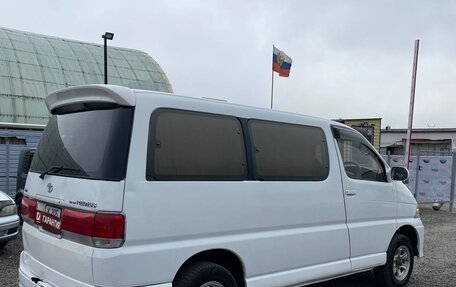 Toyota HiAce H100, 1990 год, 799 000 рублей, 3 фотография