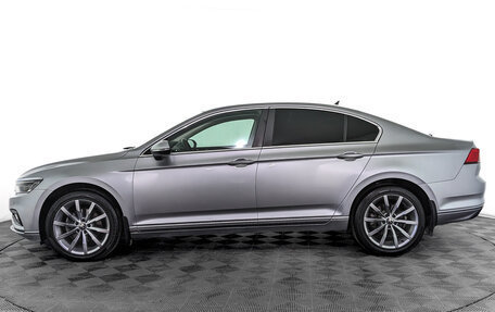 Volkswagen Passat B8 рестайлинг, 2020 год, 3 095 000 рублей, 8 фотография