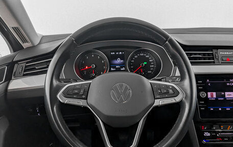 Volkswagen Passat B8 рестайлинг, 2020 год, 3 095 000 рублей, 22 фотография