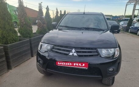 Mitsubishi L200 IV рестайлинг, 2012 год, 1 500 000 рублей, 2 фотография