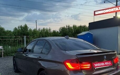 BMW 3 серия, 2012 год, 1 800 000 рублей, 12 фотография
