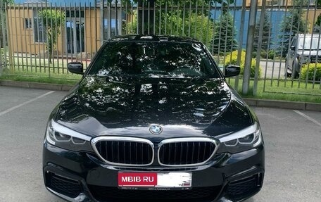 BMW 5 серия, 2019 год, 4 800 000 рублей, 2 фотография