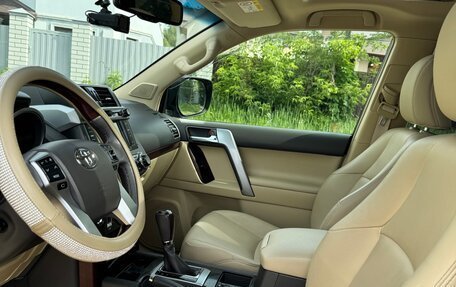 Toyota Land Cruiser Prado 150 рестайлинг 2, 2016 год, 5 500 000 рублей, 4 фотография