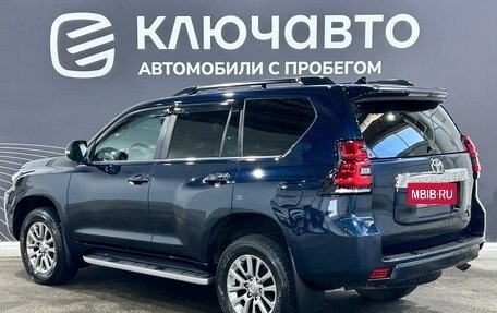 Toyota Land Cruiser Prado 150 рестайлинг 2, 2018 год, 5 480 000 рублей, 7 фотография