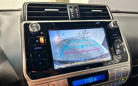 Toyota Land Cruiser Prado 150 рестайлинг 2, 2018 год, 5 480 000 рублей, 29 фотография