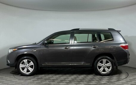 Toyota Highlander III, 2011 год, 2 197 000 рублей, 8 фотография