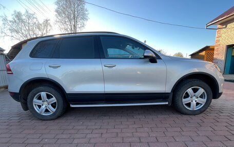 Volkswagen Touareg III, 2012 год, 2 200 000 рублей, 3 фотография