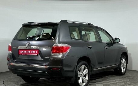 Toyota Highlander III, 2011 год, 2 197 000 рублей, 5 фотография