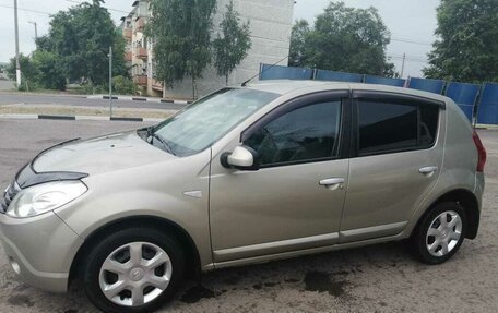 Renault Sandero I, 2011 год, 740 000 рублей, 6 фотография