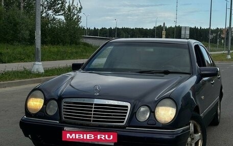 Mercedes-Benz E-Класс, 1998 год, 240 000 рублей, 6 фотография