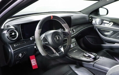 Mercedes-Benz E-Класс AMG, 2018 год, 6 950 000 рублей, 14 фотография