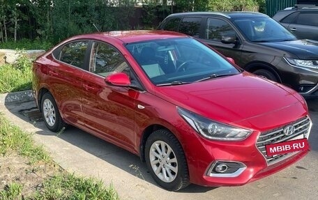 Hyundai Solaris II рестайлинг, 2017 год, 1 399 000 рублей, 2 фотография