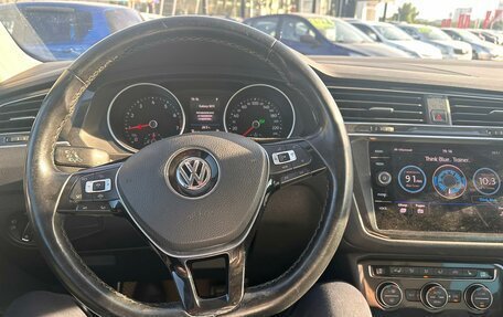 Volkswagen Tiguan II, 2018 год, 2 515 990 рублей, 8 фотография