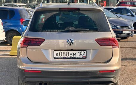 Volkswagen Tiguan II, 2018 год, 2 515 990 рублей, 5 фотография