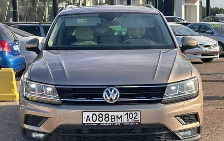 Volkswagen Tiguan II, 2018 год, 2 515 990 рублей, 2 фотография