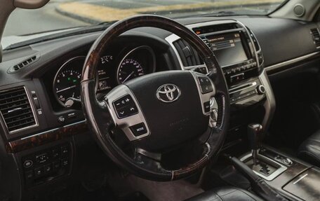 Toyota Land Cruiser 200, 2014 год, 4 100 000 рублей, 15 фотография