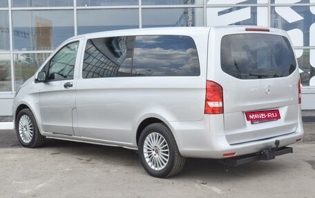 Mercedes-Benz Vito, 2018 год, 2 799 000 рублей, 2 фотография