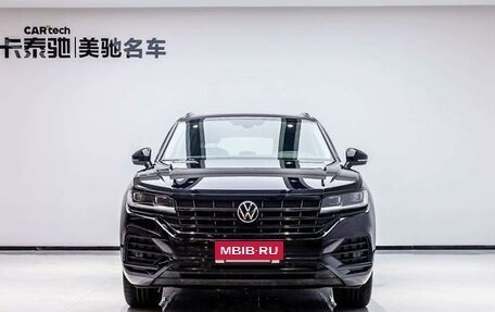 Volkswagen Touareg III, 2021 год, 5 970 000 рублей, 3 фотография