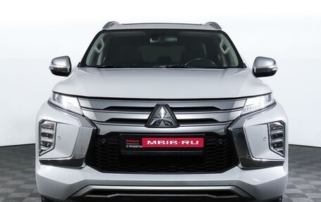 Mitsubishi Pajero Sport III рестайлинг, 2020 год, 4 698 000 рублей, 2 фотография