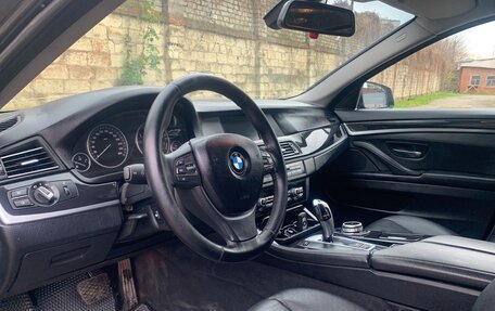 BMW 5 серия, 2010 год, 1 299 999 рублей, 14 фотография